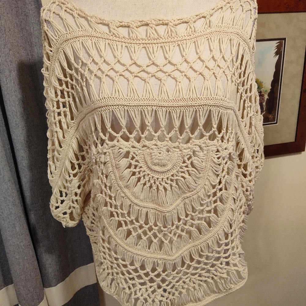 Kenar crochet top